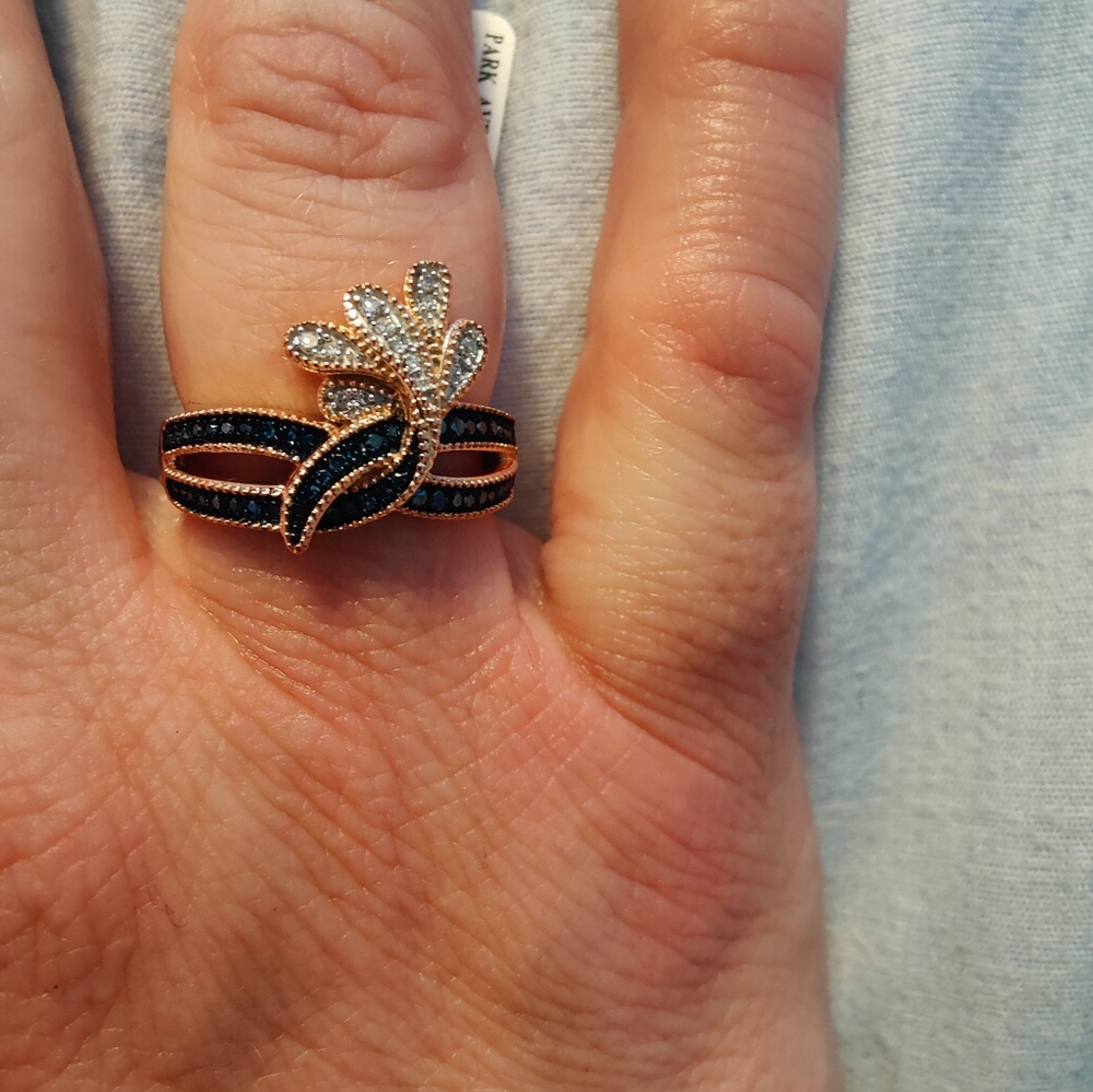 Park avenue round white and blue diamond rose gold over sterling silver ring, 9 - Picture 2 of 6